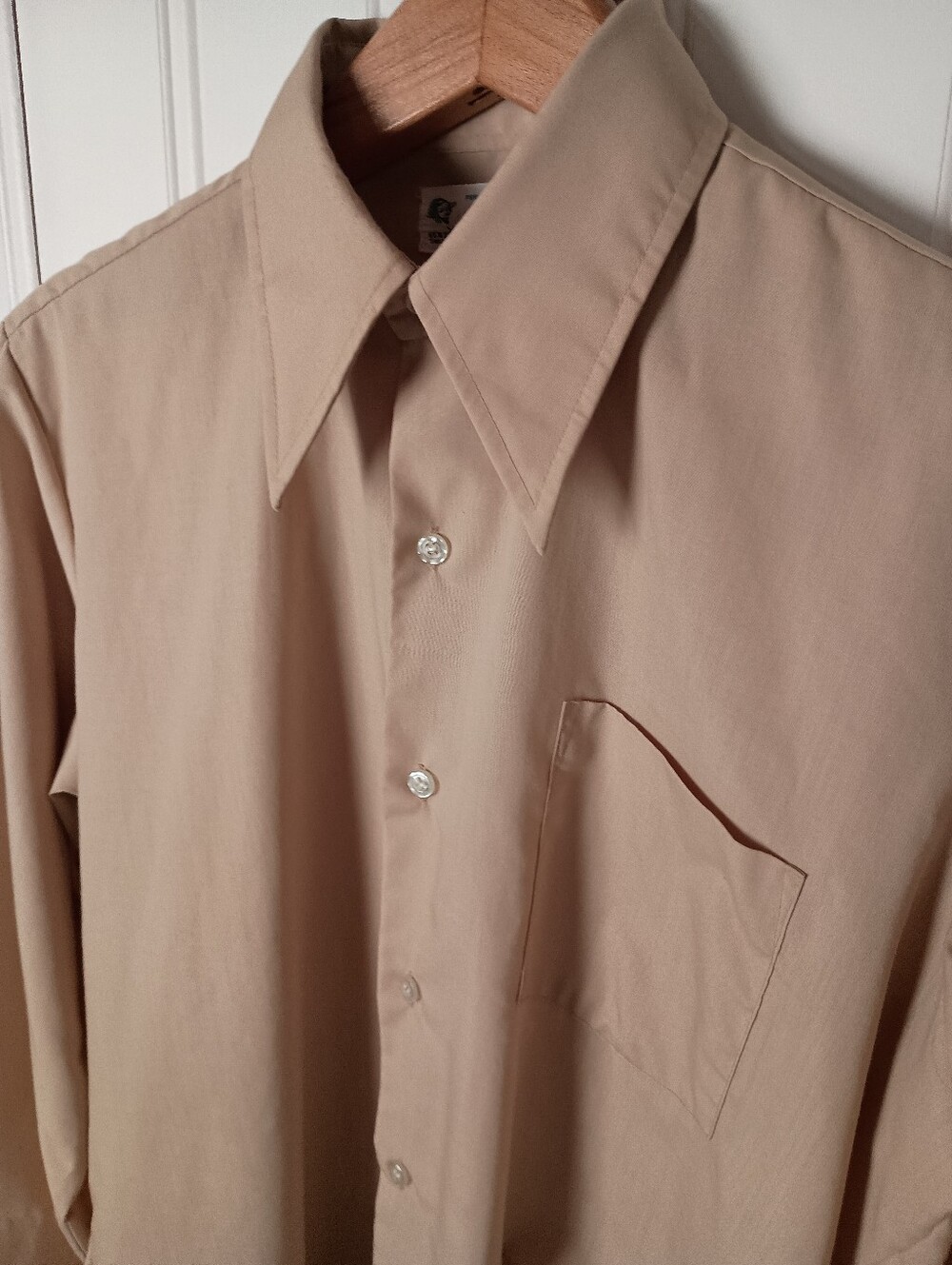 70s Sir Walter- Classic Beige Long-Sleeve Button-Up Shirt- Size L